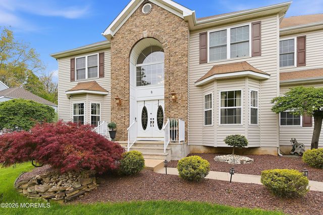 8 Arboretum Drive, Jackson, NJ 08527
