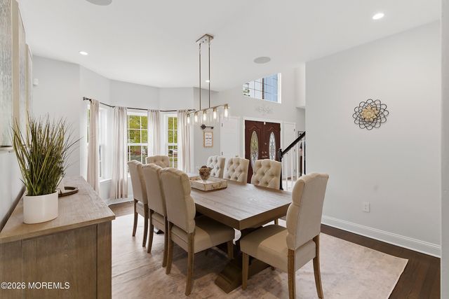 8 Arboretum Drive, Jackson, NJ 08527
