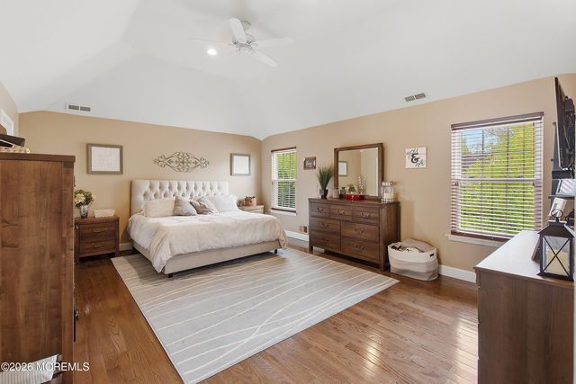 8 Arboretum Drive, Jackson, NJ 08527
