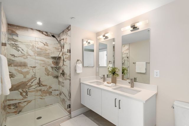 105 Washington 611, Boston, MA 02135