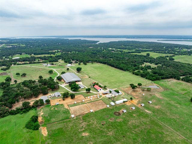 3800 Historic Lane, Cross Roads, TX 76227