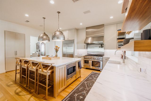 3800 Historic Lane, Cross Roads, TX 76227