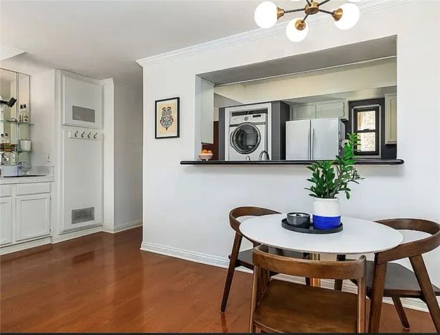 2480 Penmar, Venice, CA 90291