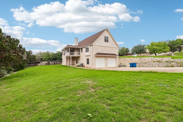 604 West Crest Dr, Kerrville, TX 78028