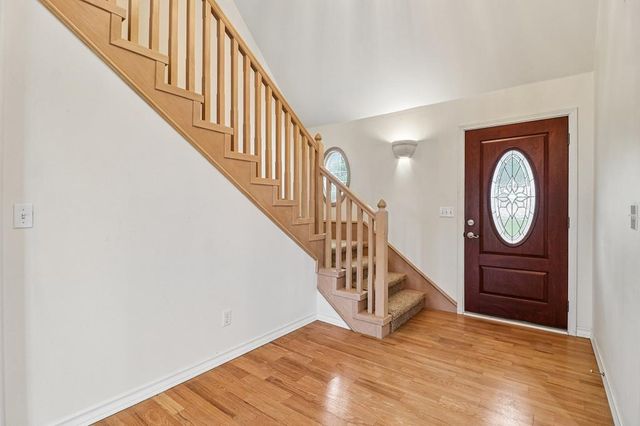 604 West Crest Dr, Kerrville, TX 78028