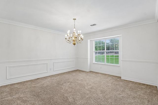 604 West Crest Dr, Kerrville, TX 78028