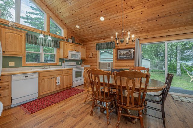 1020 County 5 NW, Hackensack, MN 56452