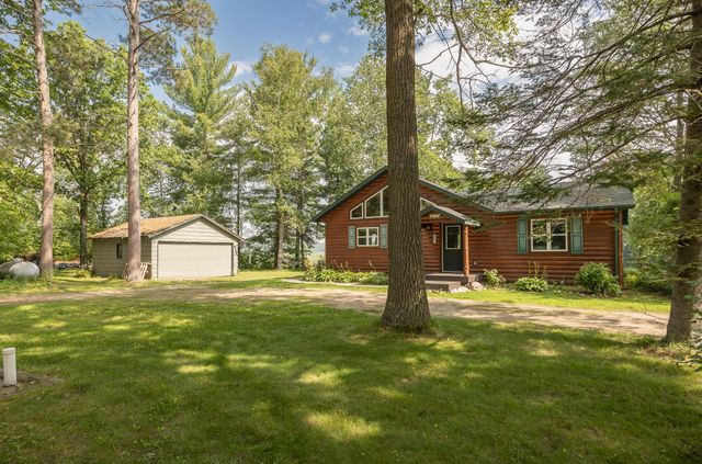 1020 County 5 NW, Hackensack, MN 56452