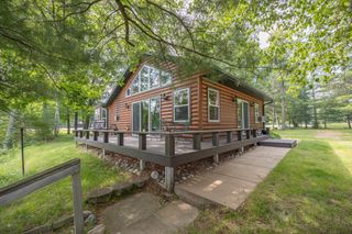 1020 County 5 NW, Hackensack, MN 56452