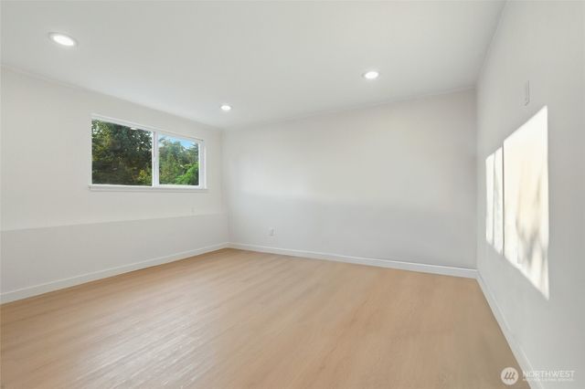 5150 S Creston Street, Seattle, WA 98178