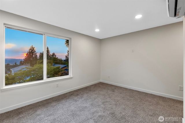 5150 S Creston Street, Seattle, WA 98178