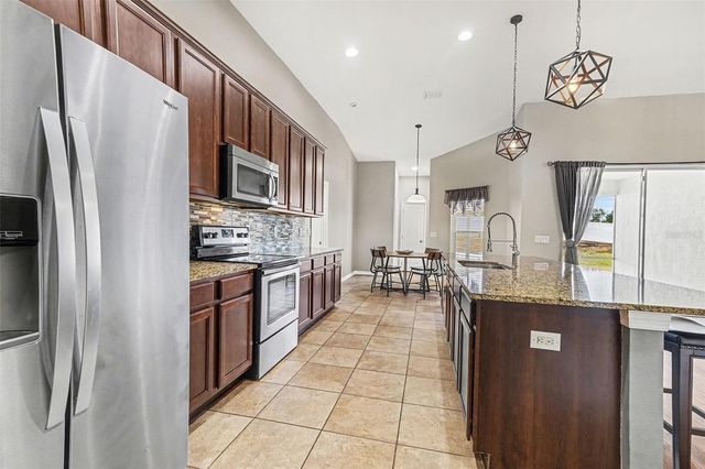 12324 LOOPBACK DRIVE, San Antonio, FL 33576