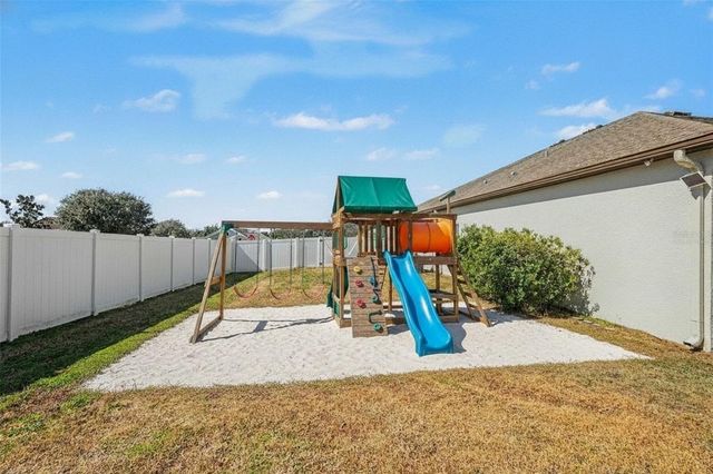 12324 LOOPBACK DRIVE, San Antonio, FL 33576