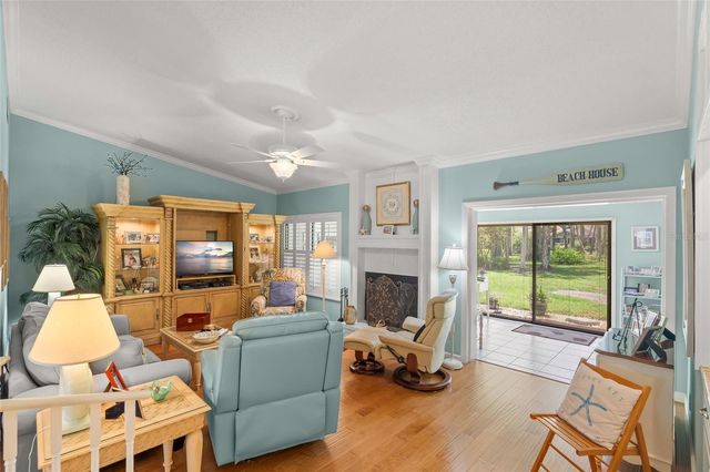 4562 FOREST WOOD TRAIL 15, Sarasota, FL 34241