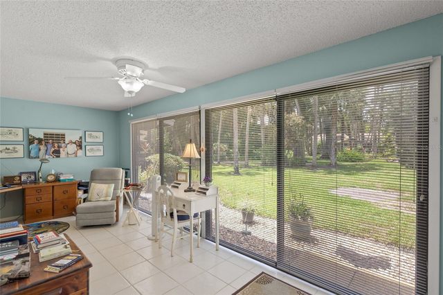 4562 FOREST WOOD TRAIL 15, Sarasota, FL 34241