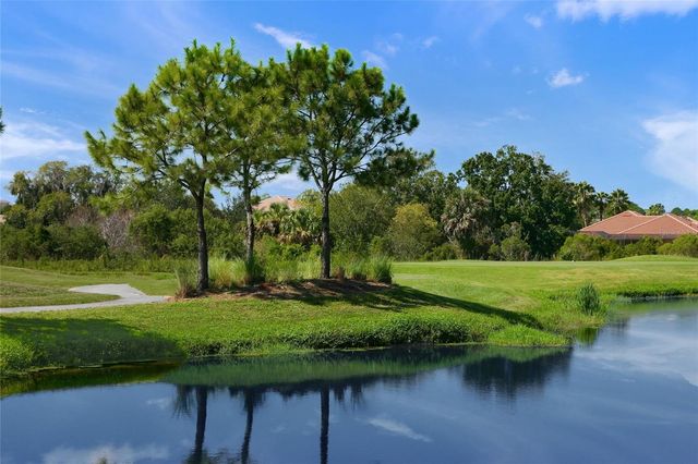 4562 FOREST WOOD TRAIL 15, Sarasota, FL 34241