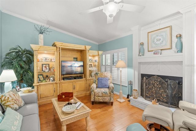 4562 FOREST WOOD TRAIL 15, Sarasota, FL 34241
