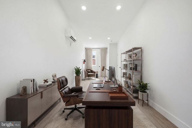 1235 PENNSYLVANIA AVE SE, Washington, DC 20003