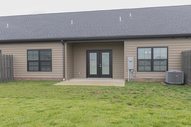 3879 High Pointe Lane, Newburgh, IN 47630