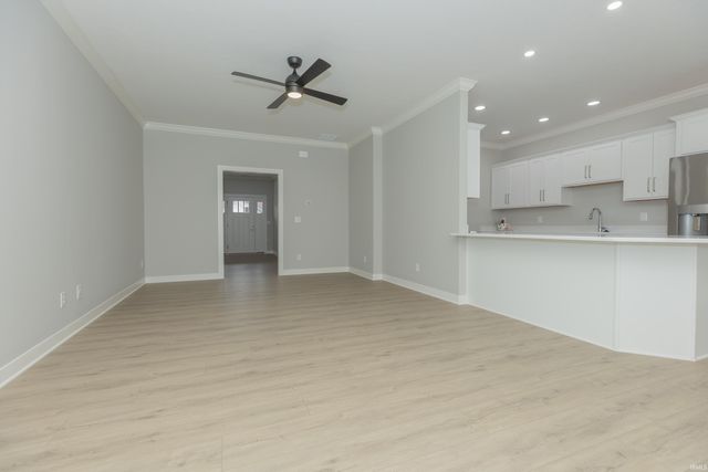 3879 High Pointe Lane, Newburgh, IN 47630