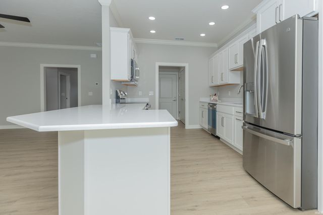 3879 High Pointe Lane, Newburgh, IN 47630