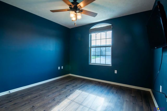 124 S 91st Street, Lincoln, NE 68520