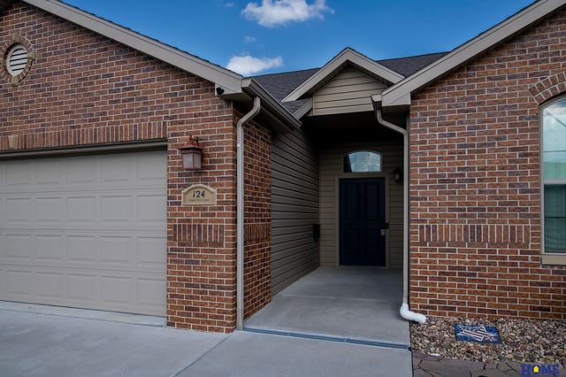 124 S 91st Street, Lincoln, NE 68520