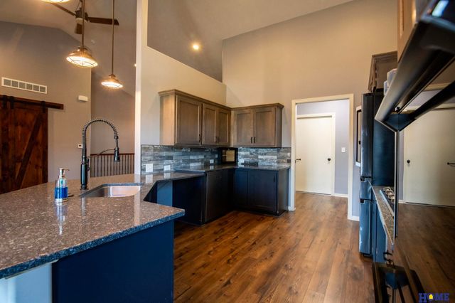 124 S 91st Street, Lincoln, NE 68520