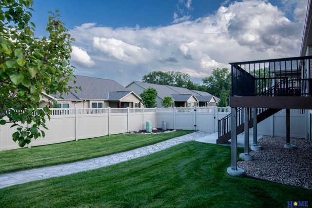 124 S 91st Street, Lincoln, NE 68520
