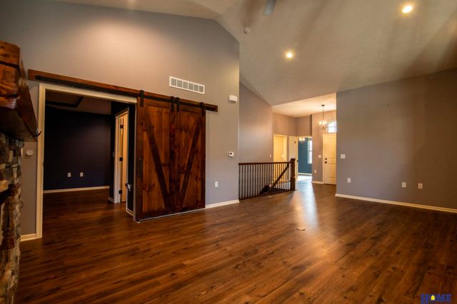 124 S 91st Street, Lincoln, NE 68520