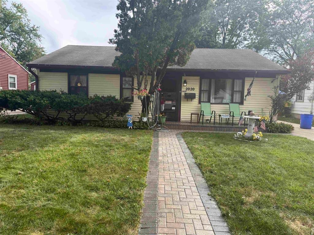 2020 Sauber Avenue, Rockford, IL 61103