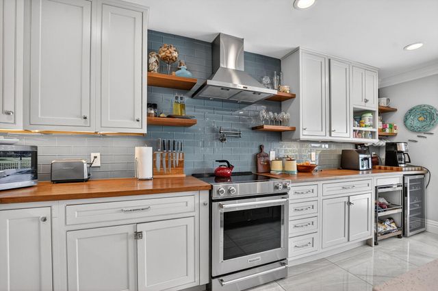 5744 Vista Linda Lane, Boca Raton, FL 33433