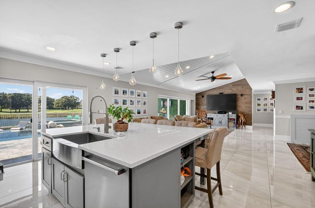 5744 Vista Linda Lane, Boca Raton, FL 33433