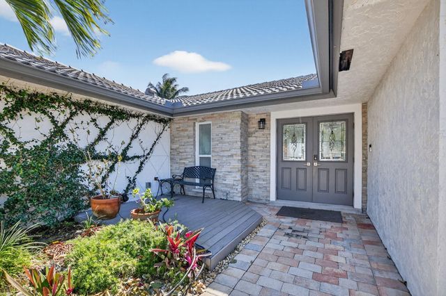 5744 Vista Linda Lane, Boca Raton, FL 33433