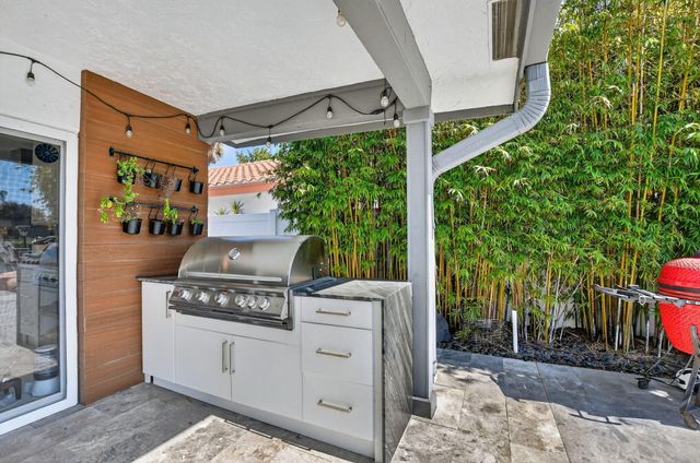 5744 Vista Linda Lane, Boca Raton, FL 33433