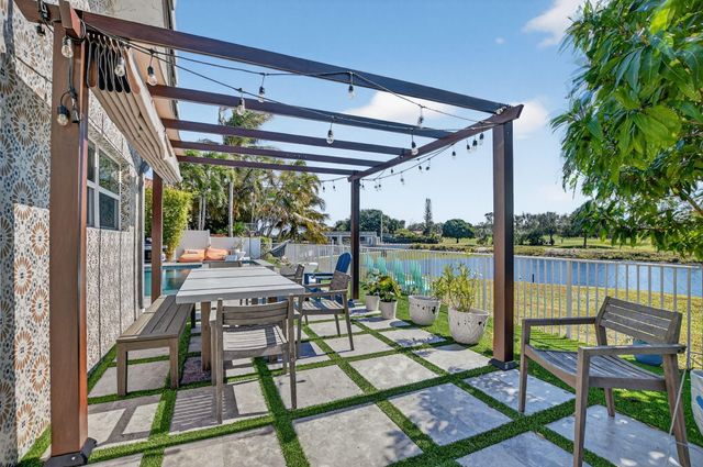 5744 Vista Linda Lane, Boca Raton, FL 33433