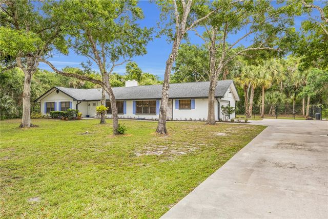 1650 44th Avenue, Vero Beach, FL 32966