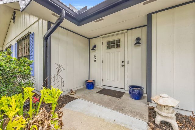 1650 44th Avenue, Vero Beach, FL 32966