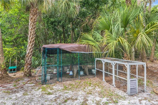 1650 44th Avenue, Vero Beach, FL 32966