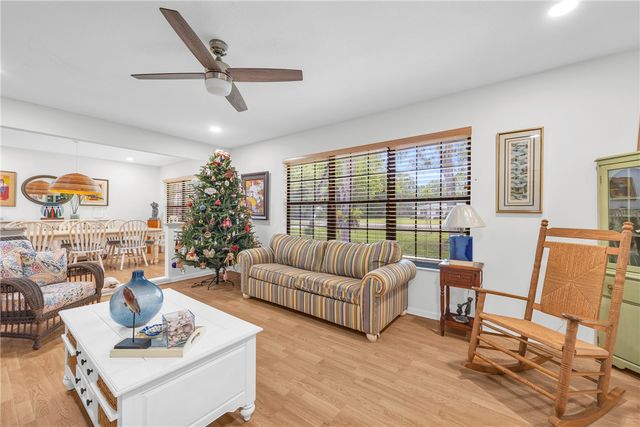 1650 44th Avenue, Vero Beach, FL 32966