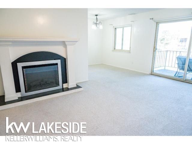 104 Riviera Drive 6, Saint Clair Shores, MI 48080