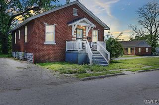2008 Eldredge Avenue, Jennings, MO 63136