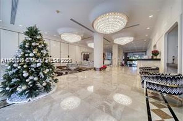 1800 NE 114th St 902, Miami, FL 33181