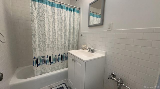 6535 Broadway 4J, Bronx, NY 10471