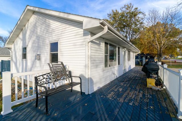 918 Lincoln Avenue, Gaylord, MN 55334