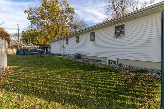 918 Lincoln Avenue, Gaylord, MN 55334