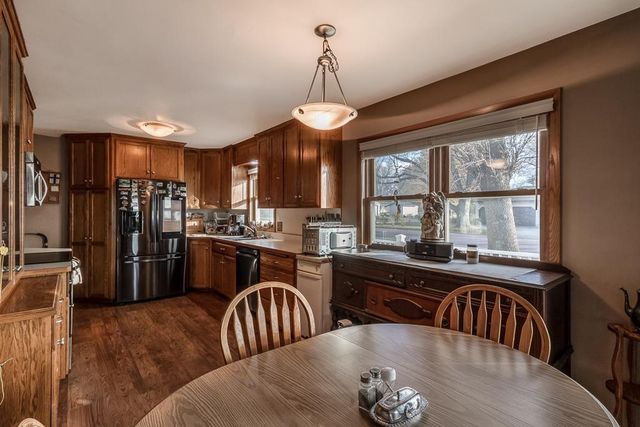 918 Lincoln Avenue, Gaylord, MN 55334