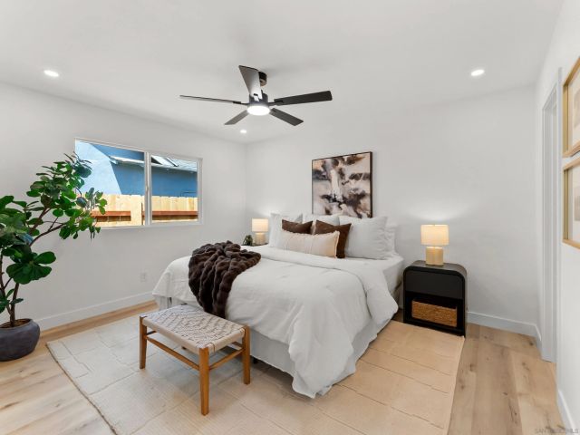 11095 Delphinus Way, San Diego, CA 92126