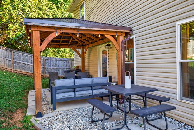 115 Bayberry Lane, Frankfort, KY 40601