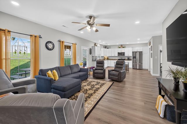 115 Bayberry Lane, Frankfort, KY 40601